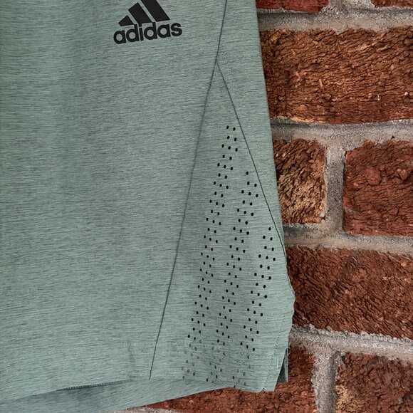 adidas athletic shorts * light green * vented * mens size small * euc - Picture 6 of 12